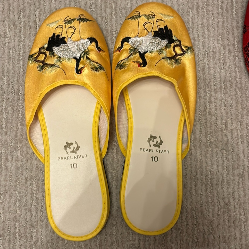 Crane Embroidery Chinese Slippers Pearl River